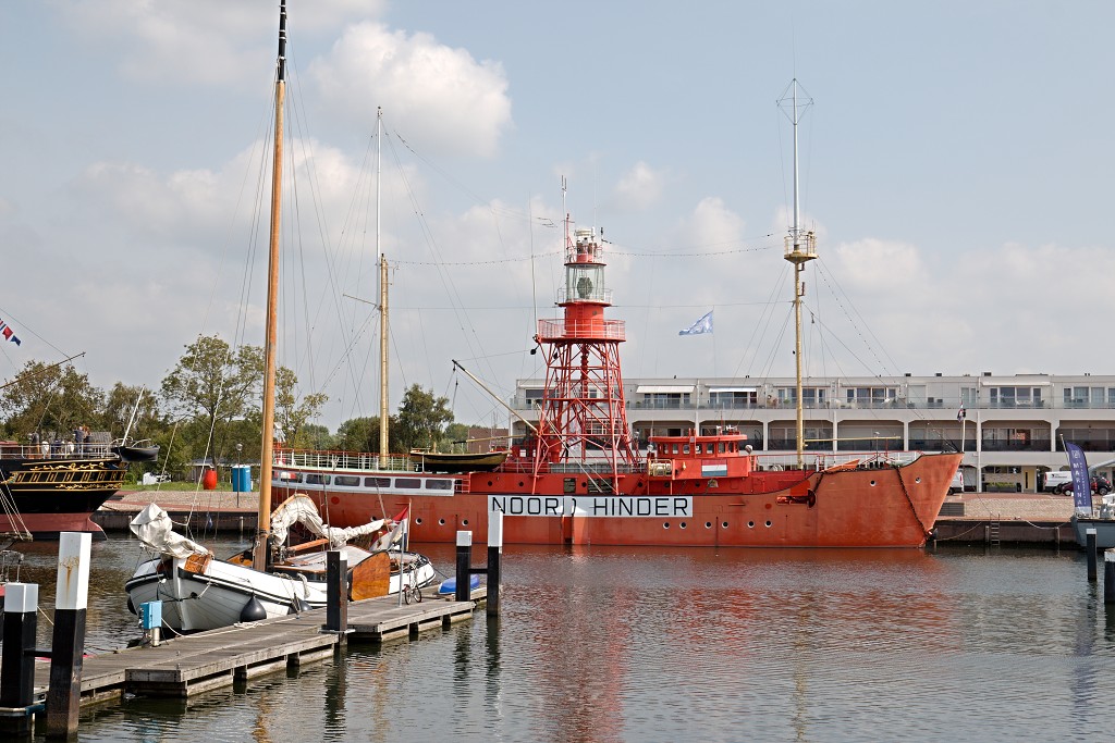 hellevoetsluis vestingstad voorne putten Droogdok Jan Blanken hdr vestingswallen kazerne bernisse